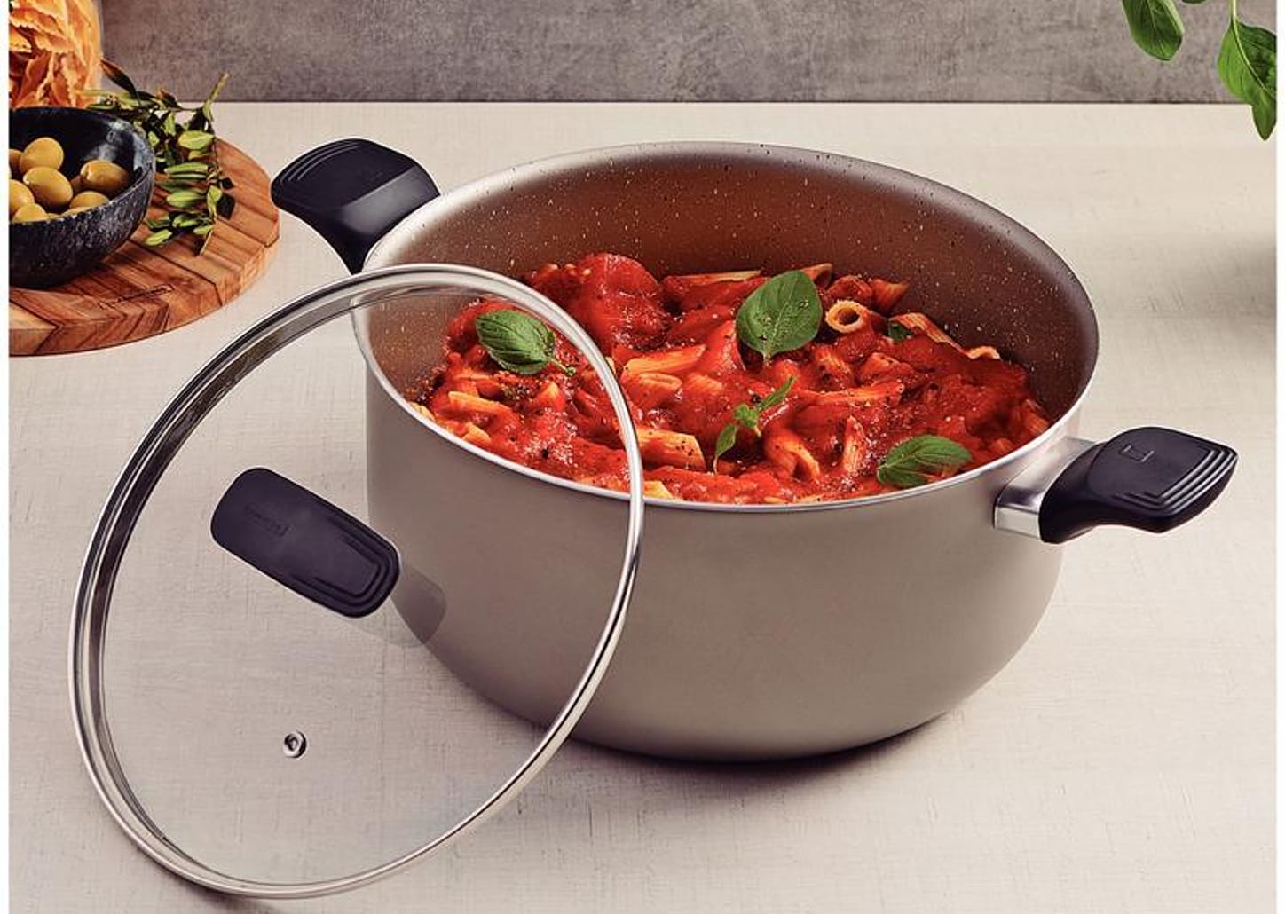 Caçarola Tramontina Antiaderente de Alumínio 20cm 2,9L Amêndoa Milazzo