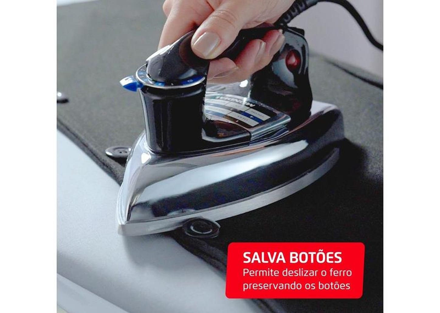 Ferro de Passar Roupa a Seco Mondial Portátil FS-01-BI Preto e Prata