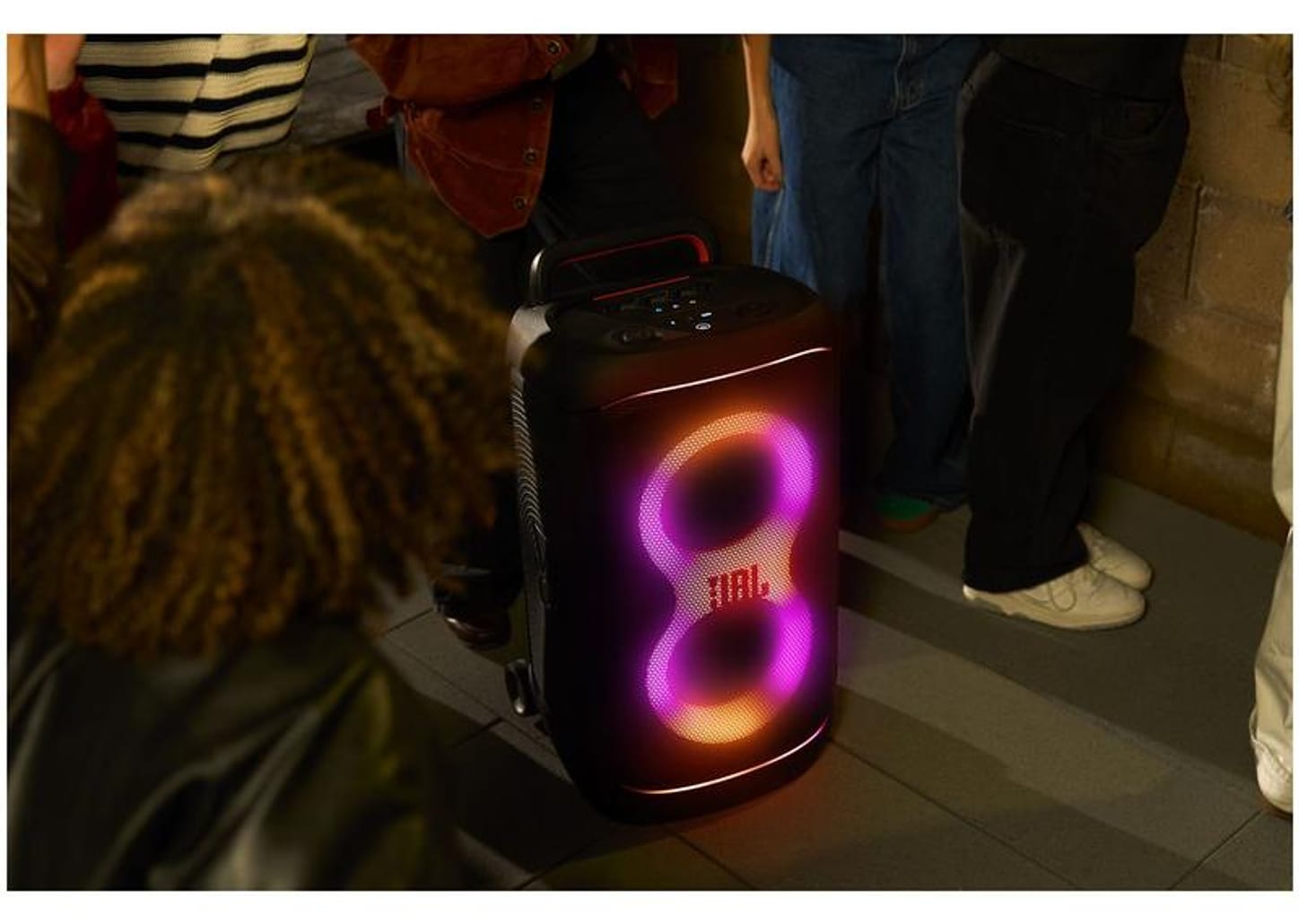 Caixa de Som JBL PartyBox 520 JBLPARTYBOX520BR Bluetooth Amplificada Portátil IPX4 400W RMS