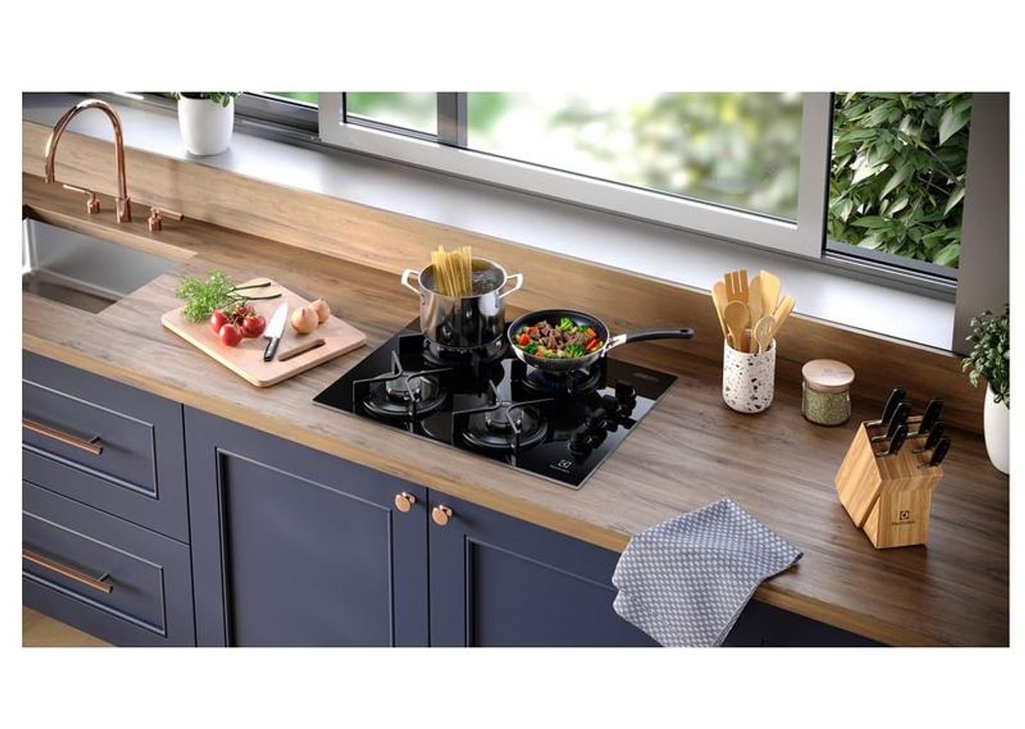 Cooktop 4 Bocas a Gás Electrolux Preto Experience KE4GC