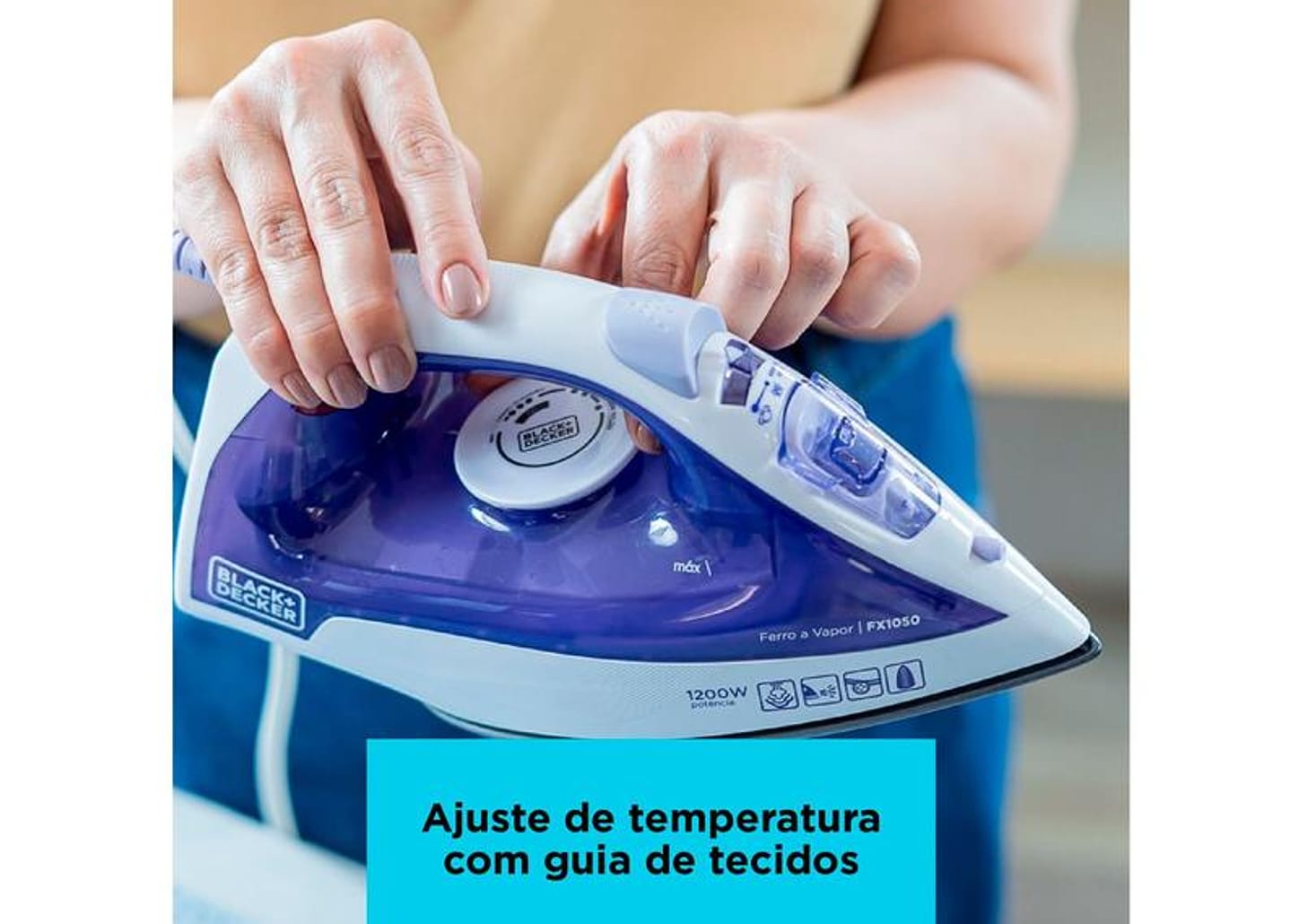 Ferro de Passar Roupa a Vapor e a Seco Black+Decker FX1050 Branco e Roxo