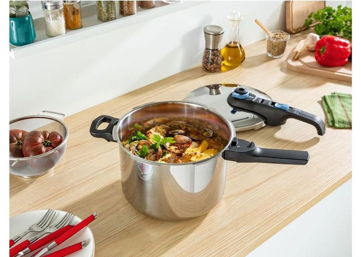 Panela de Pressão Rochedo Inox 4L Fechamento Externo Trendy