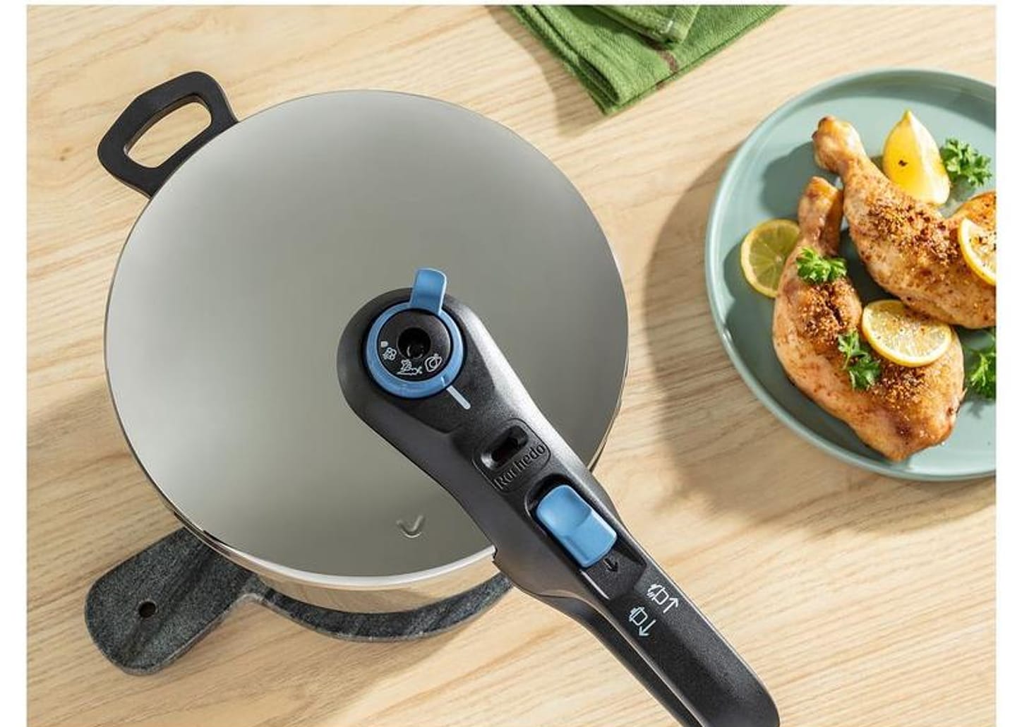 Panela de Pressão Rochedo Inox 4L Fechamento Externo Trendy