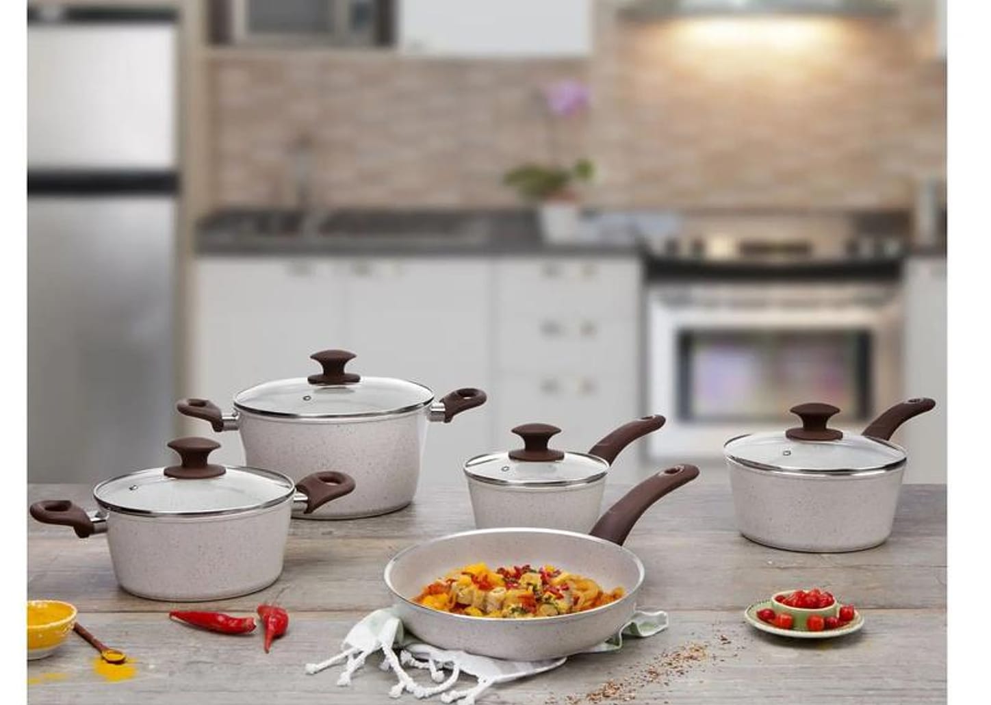 Jogo de Panelas Brinox Cerâmico de Alumínio Vanilla 5 Peças Optima Essentials Ceramic Life