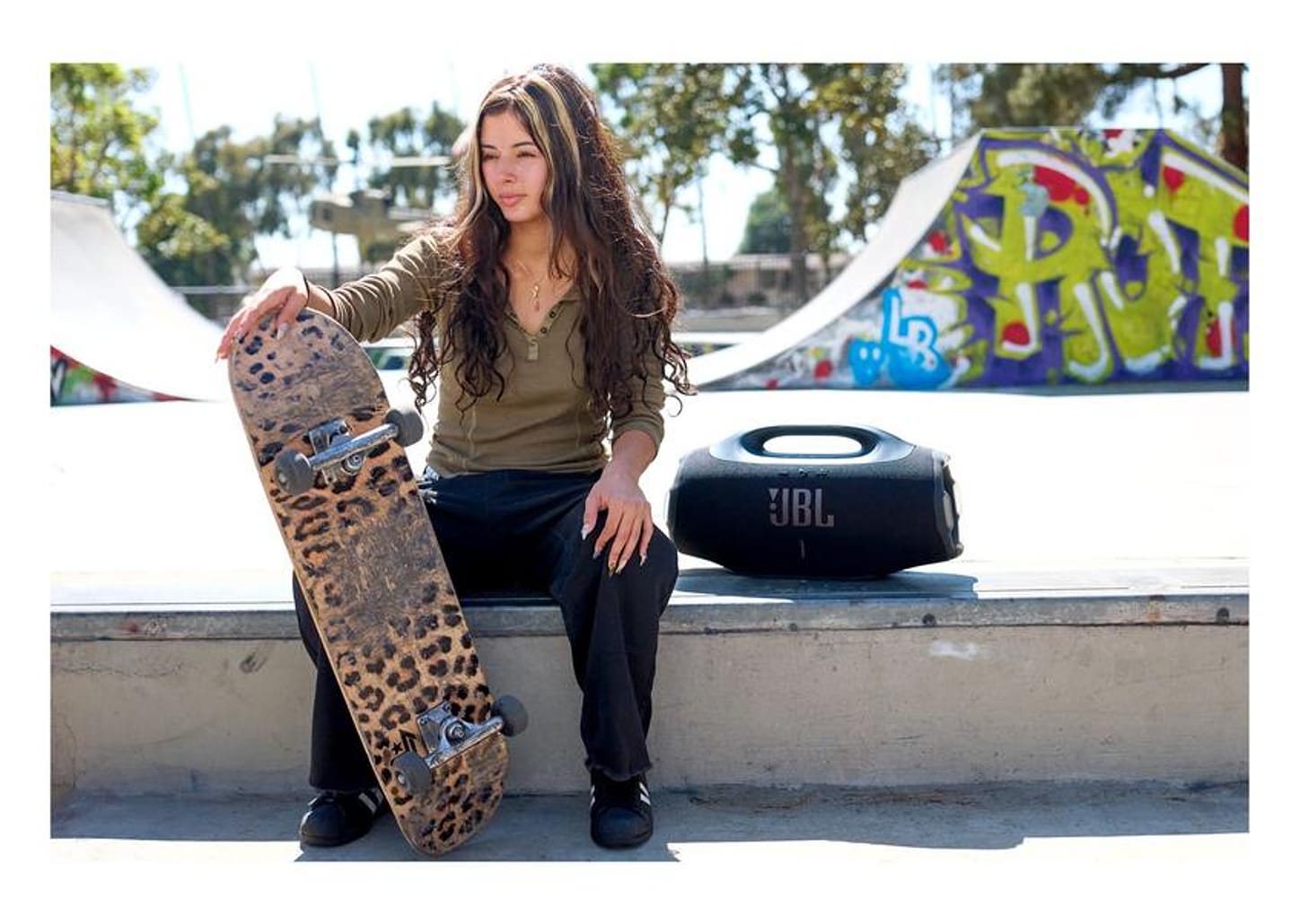 Caixa de Som JBL Boombox 4 Bluetooth Amplificada Portátil 210W USB-C