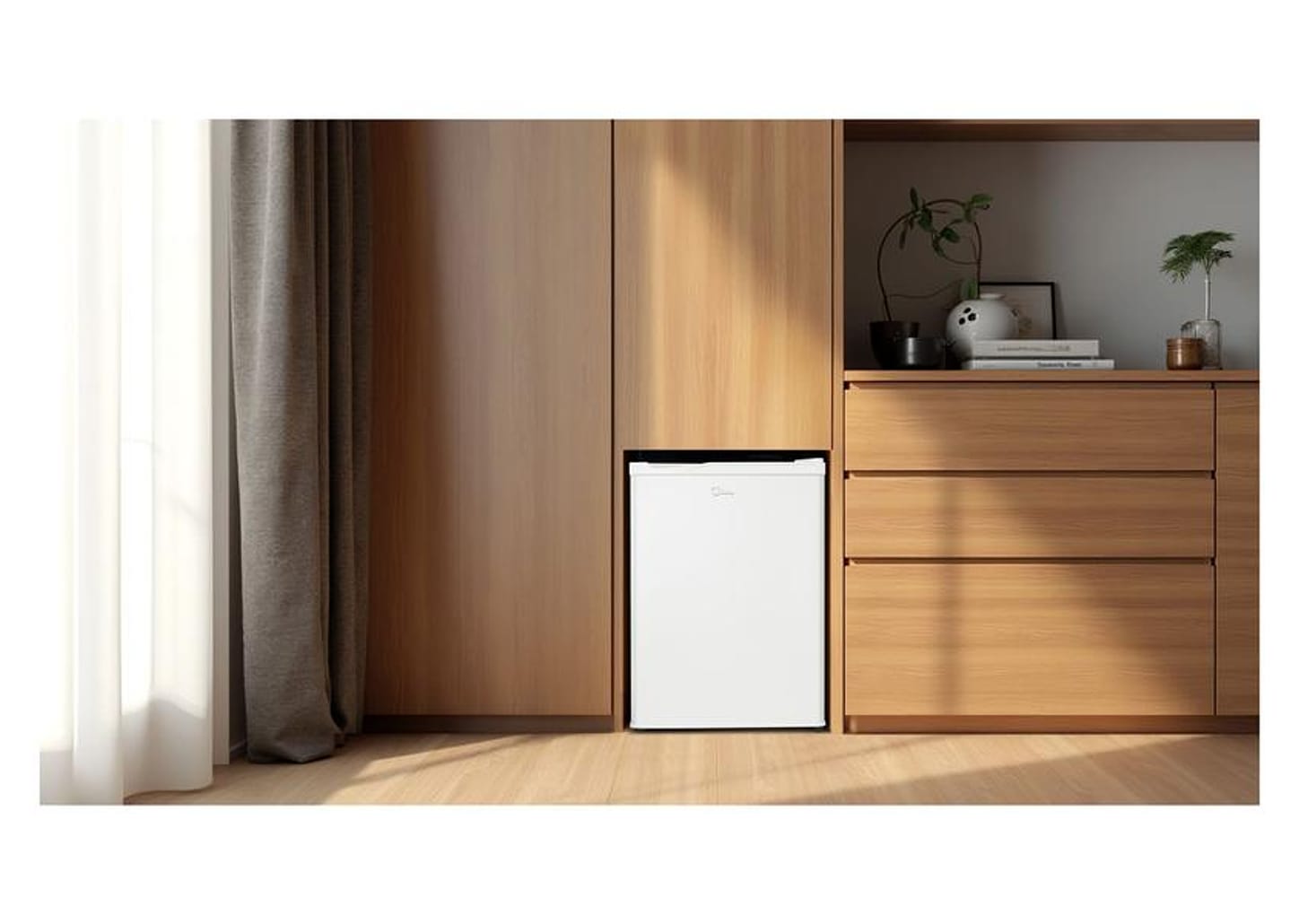 Frigobar Midea 67L Branco Inverter MDRD108FGD013