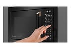 Micro-ondas Electrolux 34L Preto MV43T