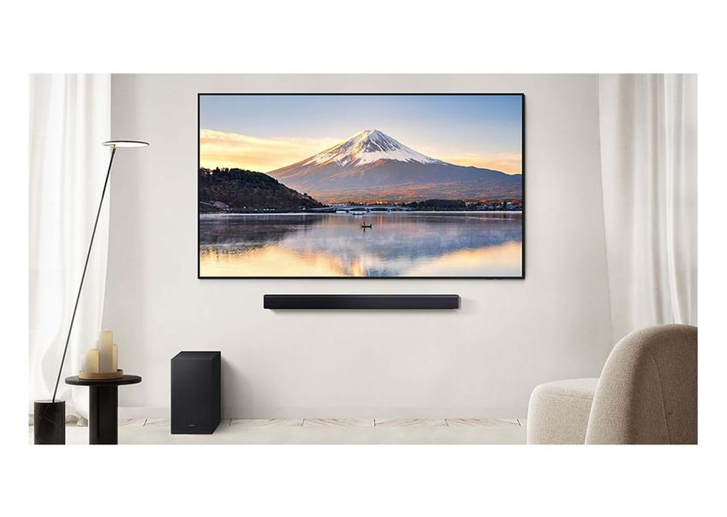 Soundbar Samsung HW-B450F 2.1 Canais Bluetooth com Subwoofer 300W Preto