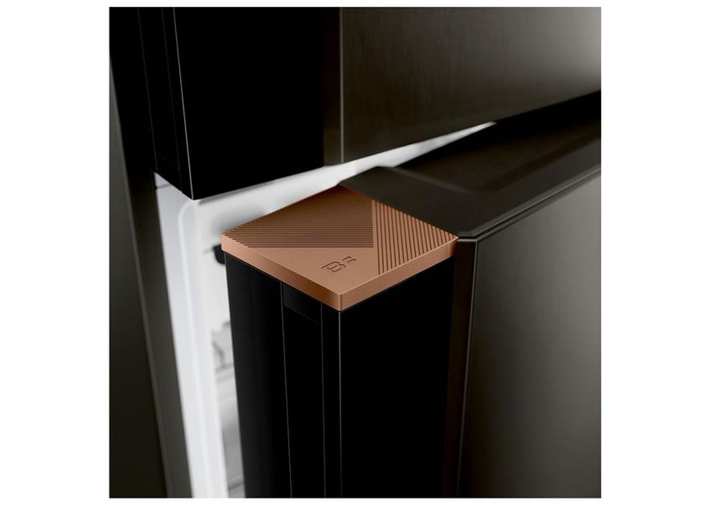 Geladeira/Refrigerador Brastemp Frost Free Inverse Black Inox 500L BRE66AE Bivolt