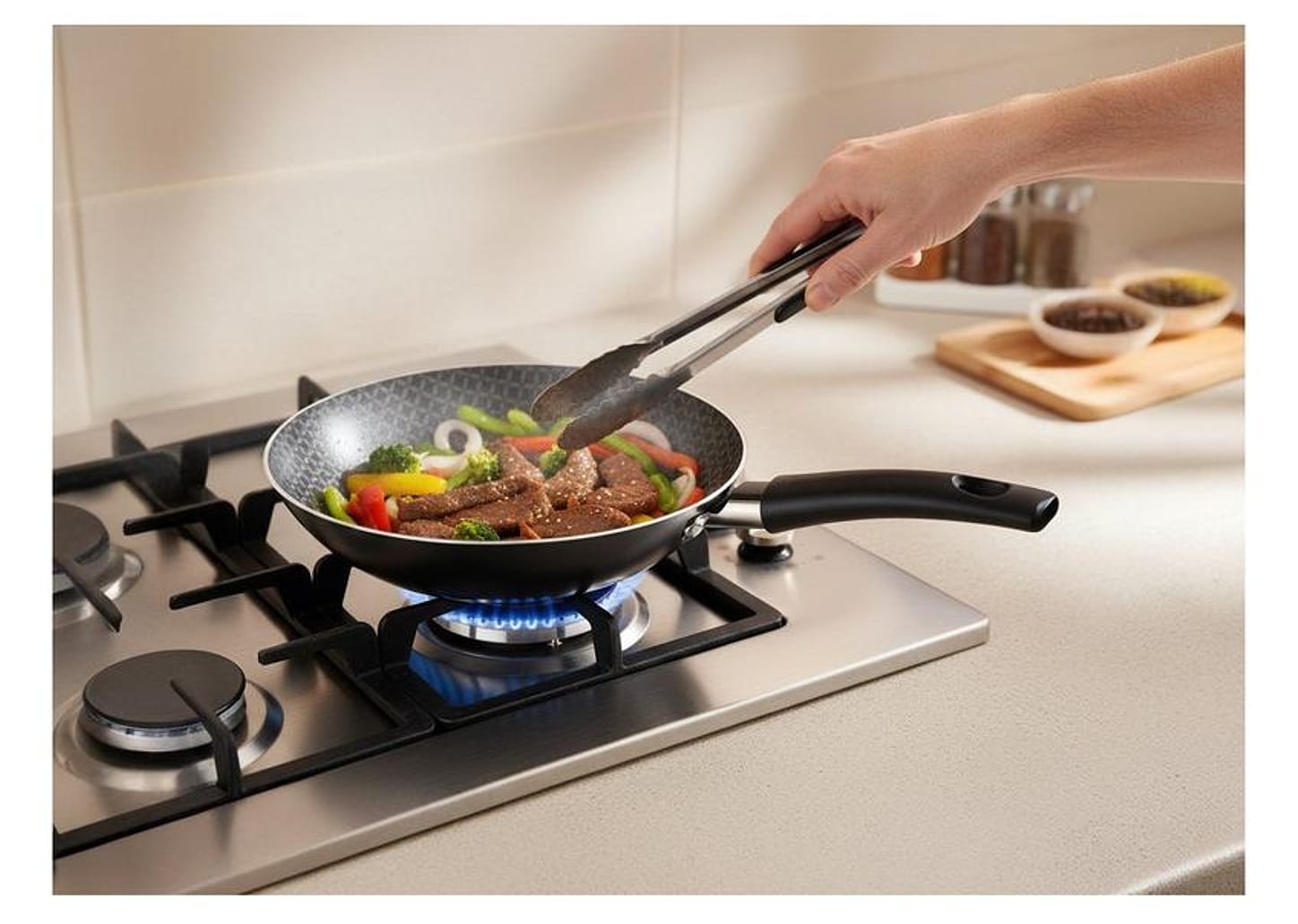 Frigideira Antiaderente Multiflon de Alumínio Gourmet Cinza 26cm