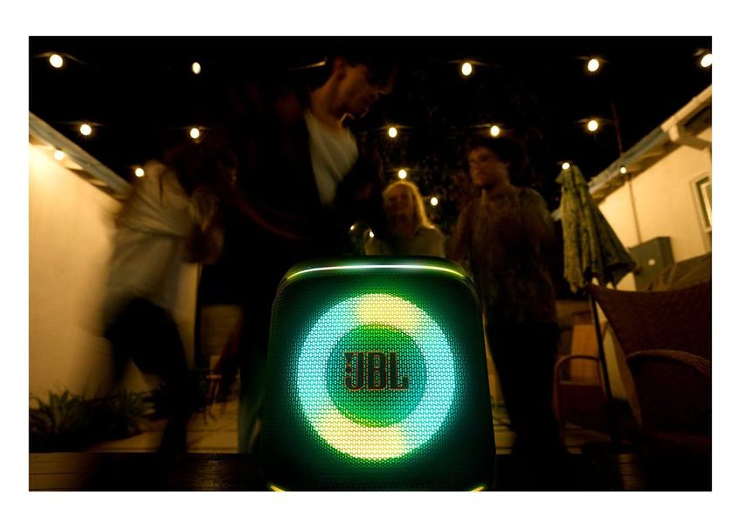 Caixa de Som JBL PartyBox Encore 2 Bluetooth Amplificada Portátil 100W RMS USB-C