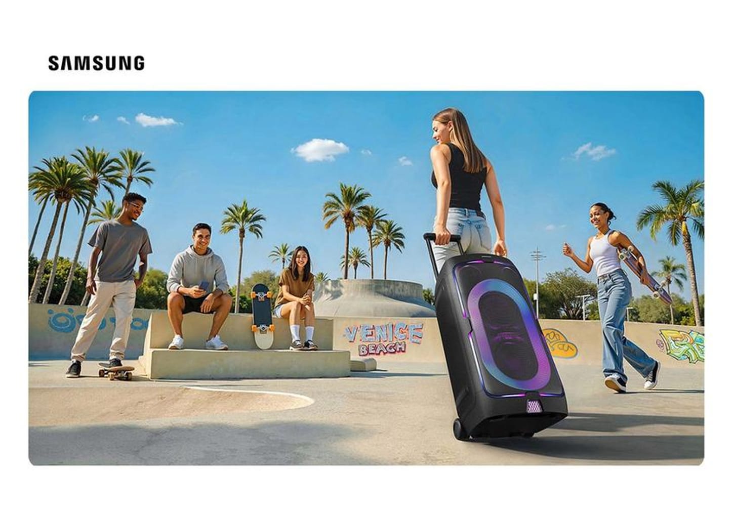 Caixa de Som Torre Samsung MX-ST50F/ZD Bluetooth 240W RMS