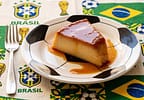 Prato Raso de Cerâmica Branco e Preto de Sobremesa Redondo 20,5cm Scalla Cerâmica Futebol