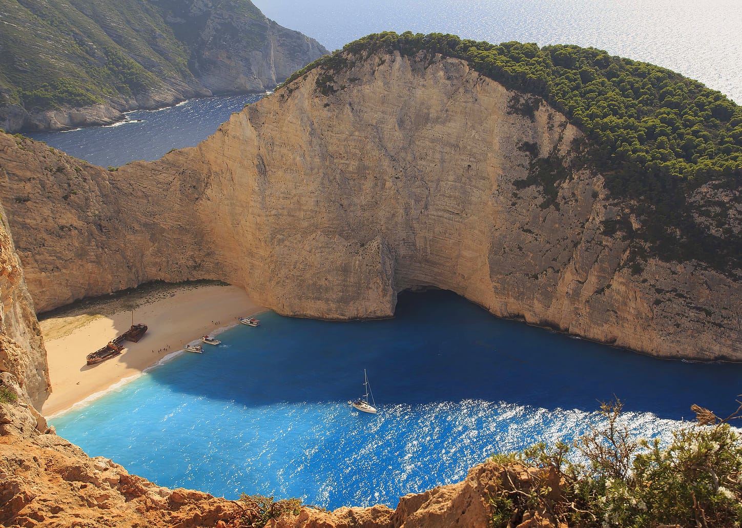 Passeio de barco pela praia Navagio em Zakynthos
