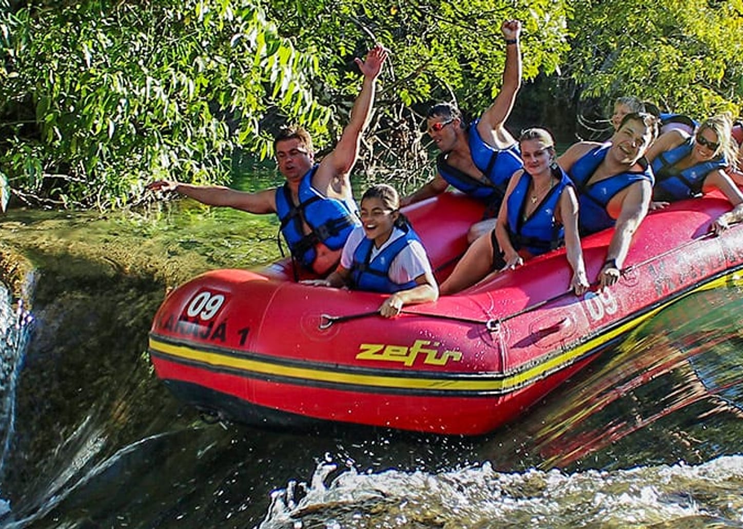 Passeio de bote no Porto da Ilha - por pessoa